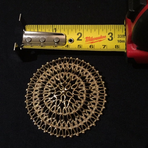 Sarah Coventry Designer Large Midcentury Sunburst Brooch Pin Gold Tone 2.5" - Picture 6 of 9